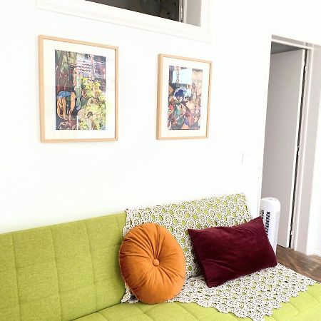 Portuguese Apartment In The Heart Of Лиссабон Экстерьер фото
